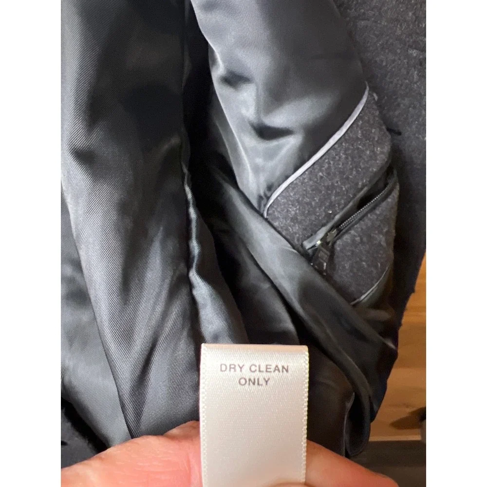 Banana Republic discover timeless